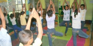 yoga-2-600x300